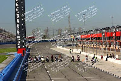 media/Jan-21-2023-Fastrack Riders (Sat) [[fcf3f88a30]]/Level 4/Session 2 Nascar 1/